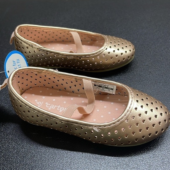 NWT Carter’s Girls Perforated Heart Ballet Flats Metallic Slip On Shoes Size 6 - Picture 7 of 11
